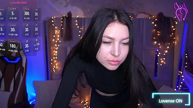 EliseVelour online show from 02/17/26, 02:13