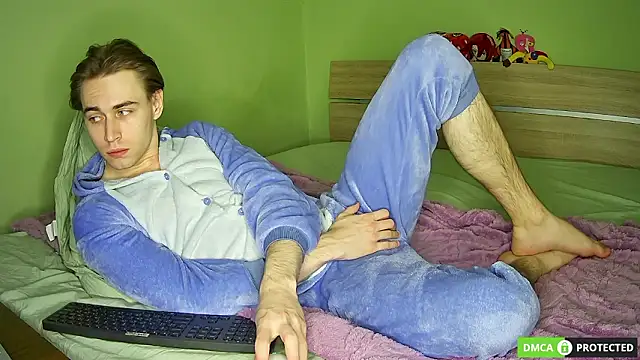 WilliamDyson online show from 02/10/26, 03:21