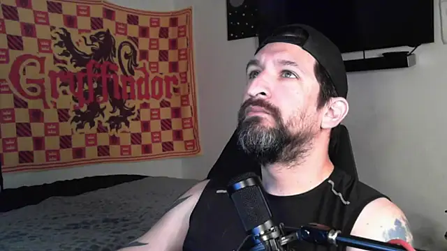 Snapshot of DevilPup75_ chatting on 09/12/25, 08:31 DevilPup75 online show from 09/12/25, 08:31
