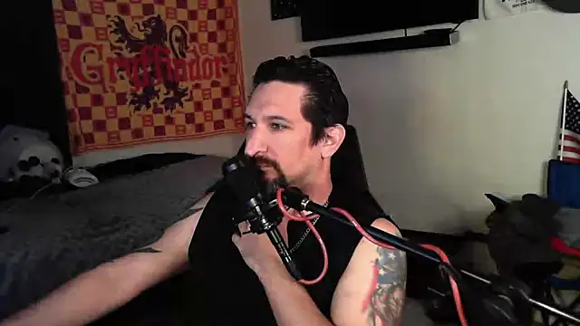 Snapshot of DevilPup75_ chatting on 09/25/25, 01:15 DevilPup75 online show from 09/25/25, 01:15