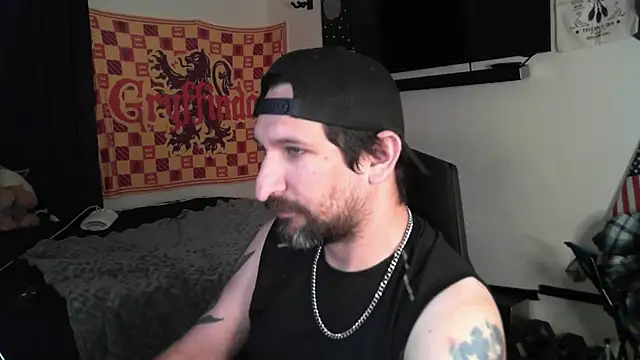 Snapshot of DevilPup75_ chatting on 10/11/25, 12:32 DevilPup75 online show from 10/11/25, 12:32