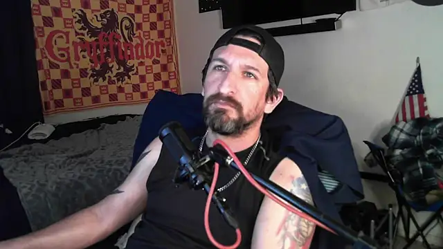 Snapshot of DevilPup75_ chatting on 10/11/25, 12:36 DevilPup75 online show from 10/11/25, 12:36