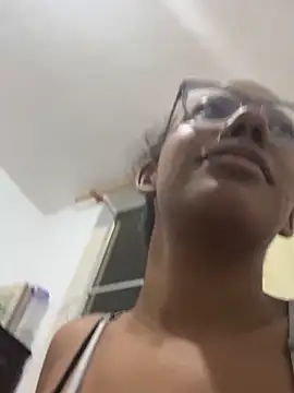 Valen1800 online show from 09/21/25, 01:40