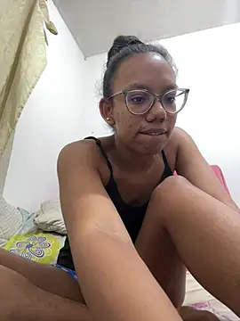 Valen1800 online show from 03/04/26, 12:49