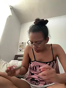 Valen1800 online show from 04/06/26, 08:43