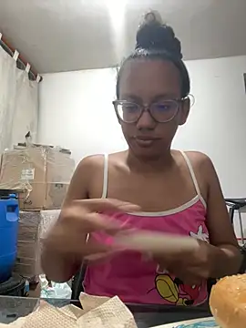 Valen1800 online show from 07/23/26, 12:13