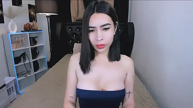 Claudia empress online show from 04/20/26, 06:31