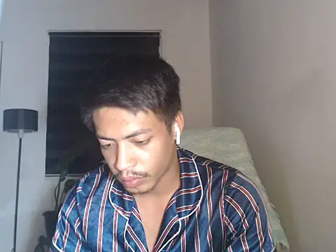 Snapshot of Asian_gregor chatting on 07/05/26, 07:21 Asian gregor online show from 07/05/26, 07:21