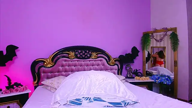 BellaHex online show from 10/17/25, 05:26