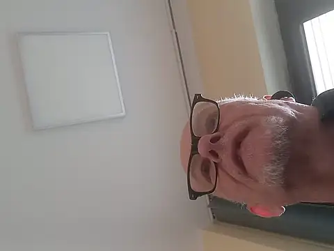 half age online show from 03/07/26, 02:47