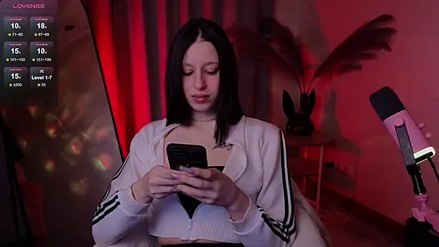 Snapshot of sex_tezzi chatting on 10/14/25, 09:59 sex tezzi online show from 10/14/25, 09:59