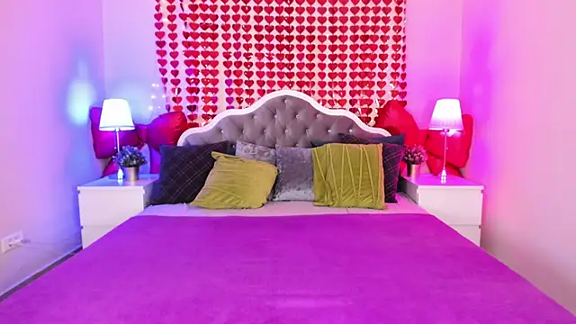 Madelaineses online show from 02/18/26, 09:05