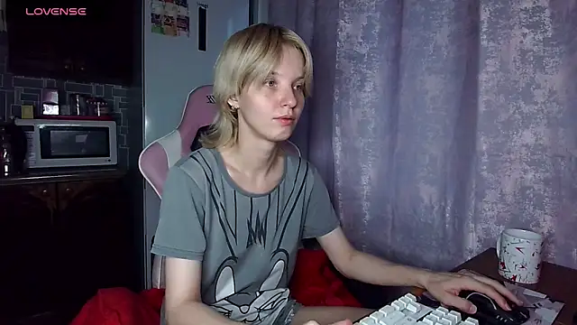 Madelaineses online show from 06/29/26, 10:32
