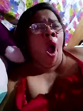 Huge mama69 online show from 09/18/25, 12:29