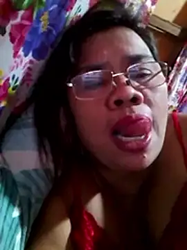 Huge mama69 online show from 12/15/25, 02:21