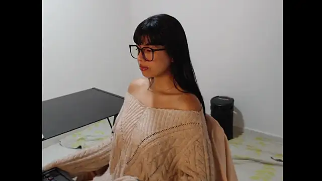 meganmiauu online show from 04/21/26, 09:37