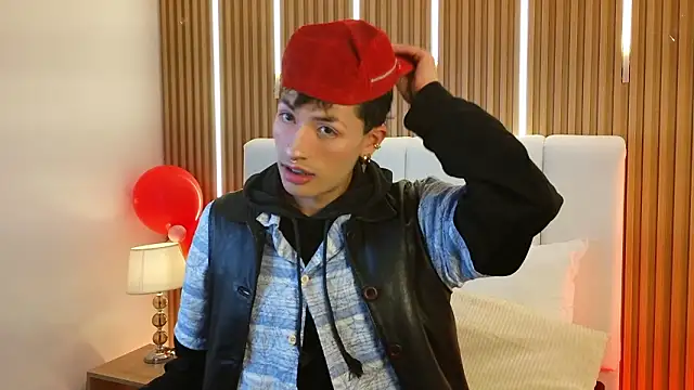 OzorioDany online show from 02/16/26, 04:08