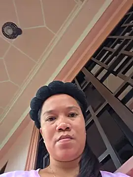 celestine 22 online show from 11/15/25, 05:49