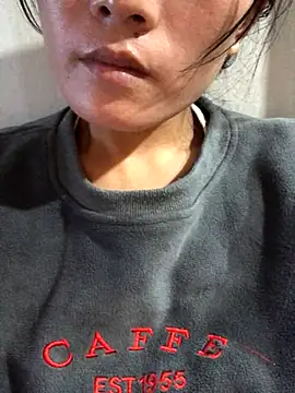 Maymay97 online show from 11/02/25, 06:16