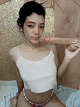 Snapshot of ancesstral_angel chatting on 12/23/25, 12:19 ancesstral angel online show from 12/23/25, 12:19