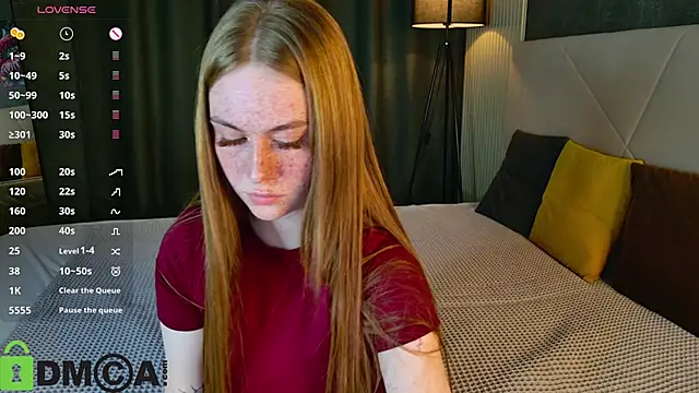 Roxy Sunnny online show from 10/23/25, 09:52