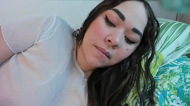 Snapshot of Brianna_Angelina chatting on 03/07/25, 04:11 Brianna Angelina online show from 03/07/25, 04:11