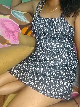 Tamilpallavi online show from 10/01/25, 01:39