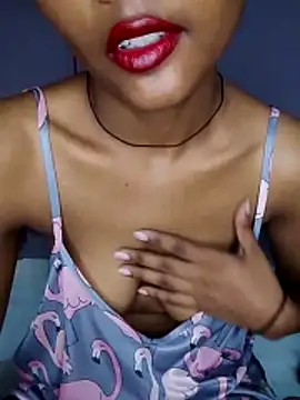 Mona Lucky online show from 04/28/26, 12:31