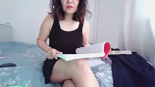 sakuradelreina online show from 11/03/25, 07:31