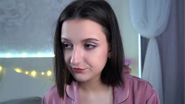 FalineBeacher online show from 04/11/26, 01:10