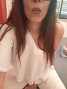 Esmeralda passion online show from 10/02/25, 01:40