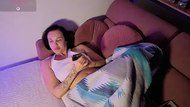 sonyaxbelle online show from 04/18/26, 07:58