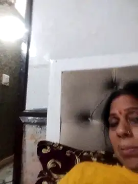 Soniya Roy online show from 03/22/26, 03:37