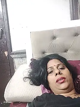 Soniya Roy online show from 07/14/26, 02:12