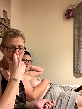 Curvy-Jinx online show from 11/27/25, 10:34