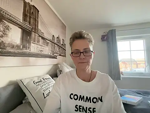 Curvy-Jinx online show from 02/16/26, 08:43