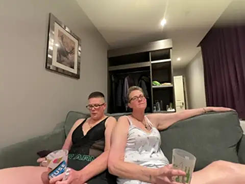 Curvy-Jinx online show from 03/07/26, 08:06