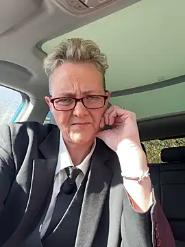 Curvy-Jinx online show from 03/26/26, 11:27