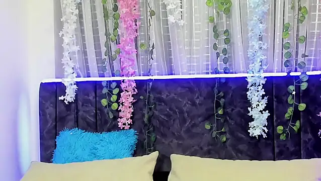 AliaMiller  online show from 11/26/25, 10:27