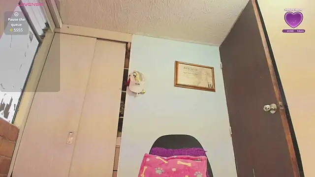 Snapshot of rachelroberts chatting on 01/31/25, 10:52 rachelroberts online show from 01/31/25, 10:52