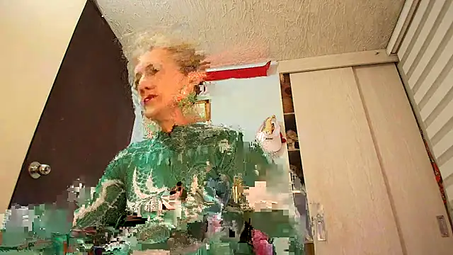 Snapshot of rachelroberts chatting on 03/19/25, 09:06 rachelroberts online show from 03/19/25, 09:06