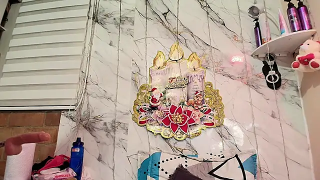 Snapshot of rachelroberts chatting on 12/02/25, 08:19 rachelroberts online show from 12/02/25, 08:19