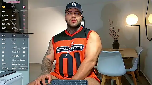 Michael Salens online show from 11/06/25, 10:43