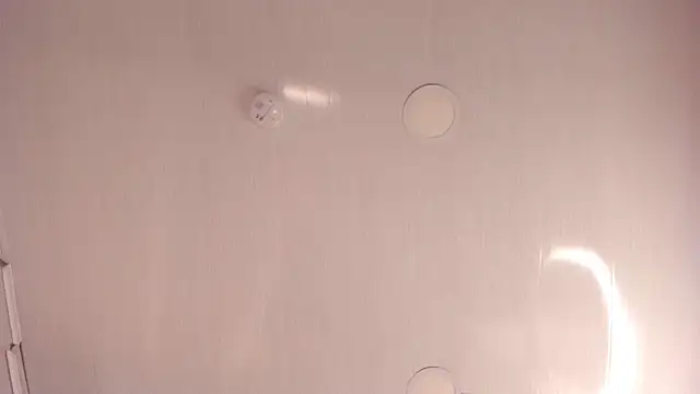 mia kisses2 online show from 03/21/26, 08:19