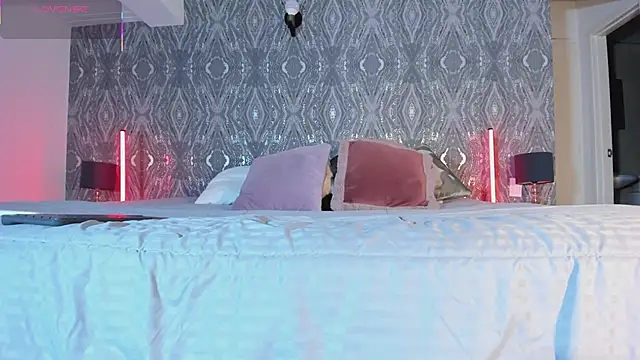 MartinaRizzi online show from 02/19/26, 08:49