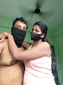 Snapshot of renu_143 chatting on 09/16/25, 05:52 renu 143 online show from 09/16/25, 05:52