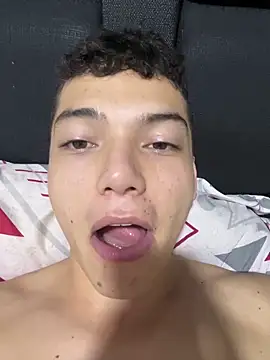 Denis Enzo  online show from 05/07/26, 02:44