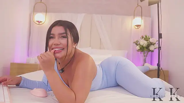 kassia kim online show from 02/24/26, 05:27