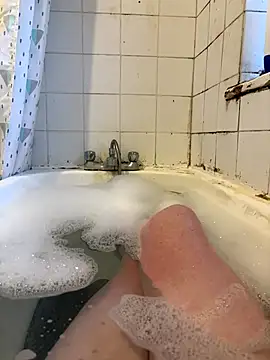 Snapshot of Taboo-Lou chatting on 09/25/25, 05:49 Taboo-Lou online show from 09/25/25, 05:49