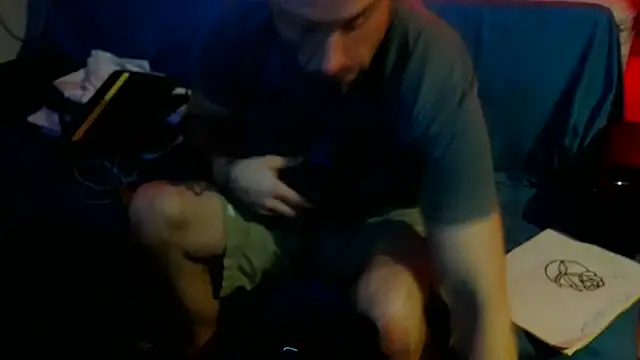 Luv2SuckBWC92 online show from 10/13/25, 04:12